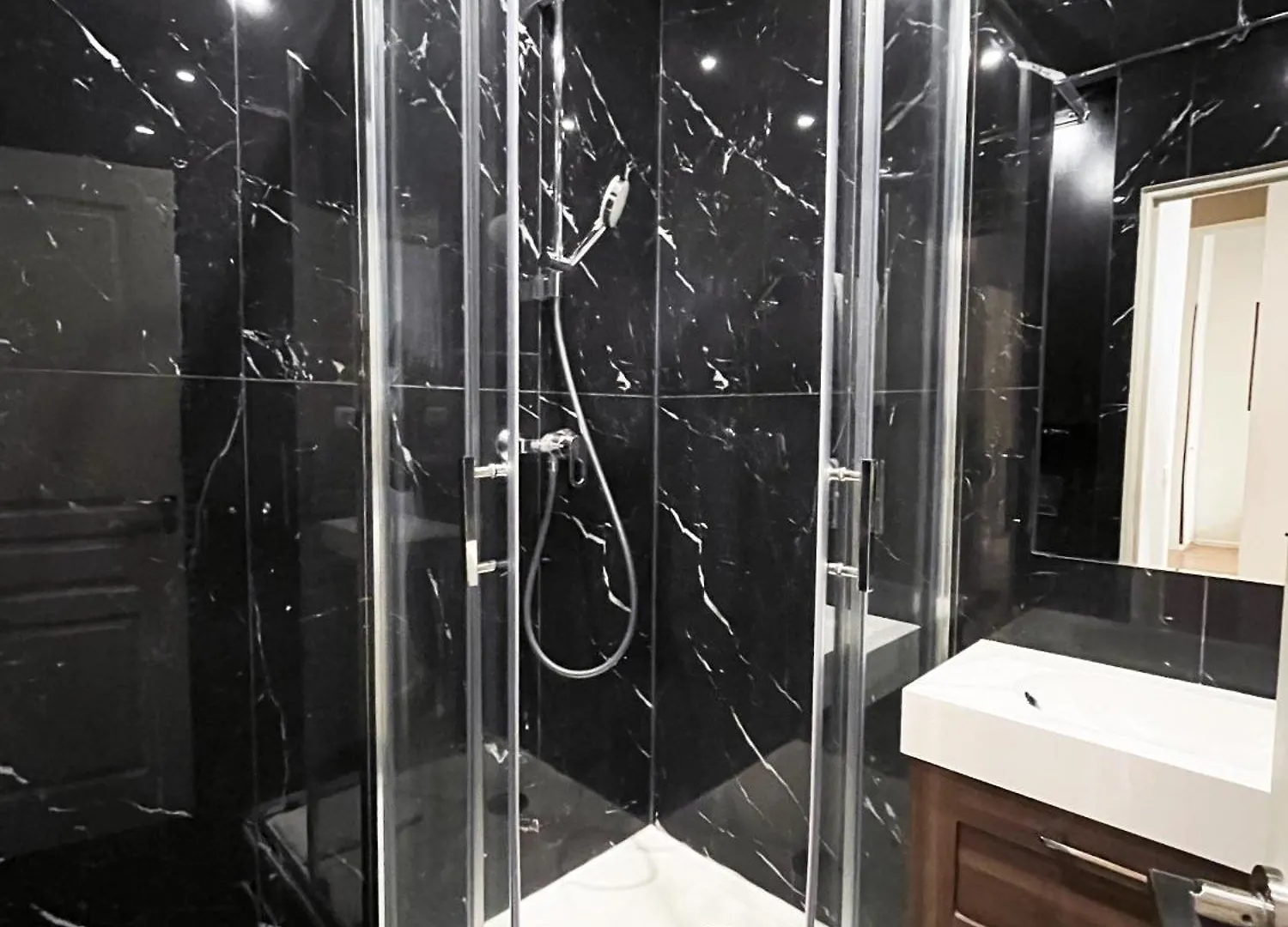 Appartement Urban Flat 94 - Beautiful Flat Coco Chanel In Parijs